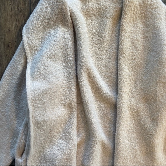 vince drape front cardigan wool blend in cream - Picture 6 of 9